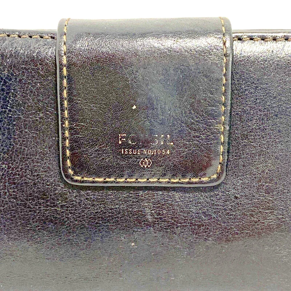 Vintage Fossil black leather wallet bifold coin pocket contrast interior ID slot